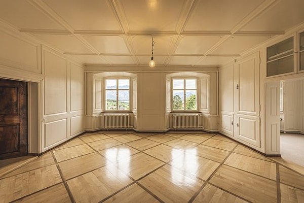 Comment Déterminer le Prix Idéal pour Vendre Votre Maison Rapidement ?