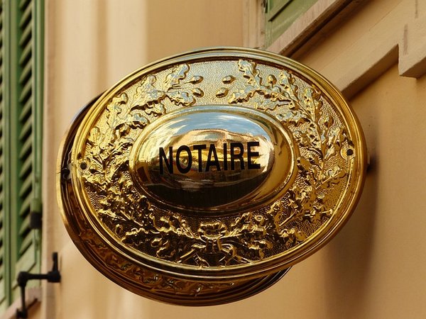 Frais de notaire pour l'achat d'une maison : Comment les calculer et économiser ?
