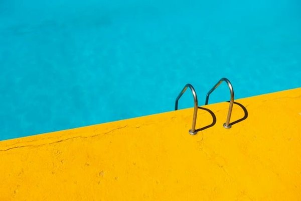Rénovation de piscine béton: étapes et conseils